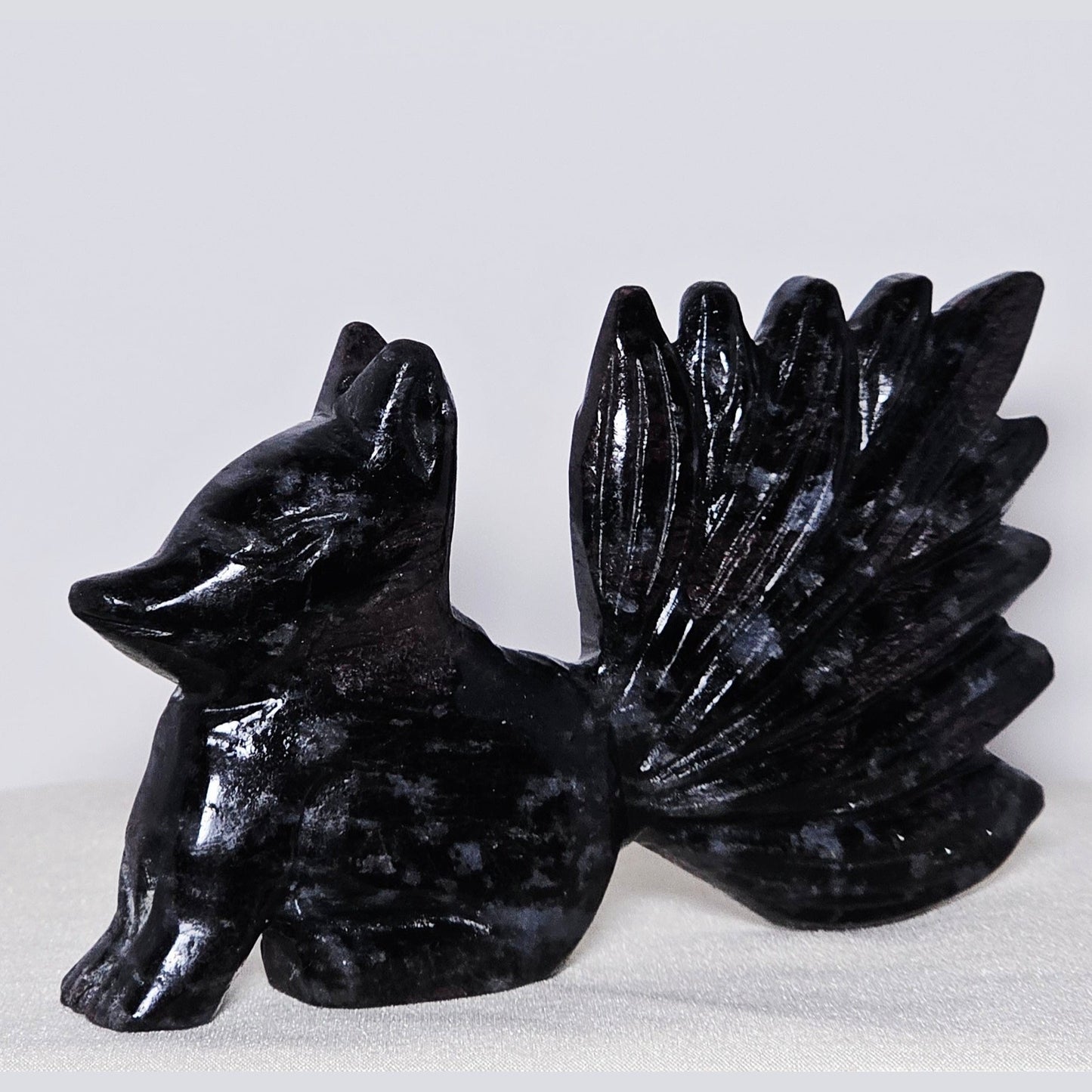 Garnet Nine-Tails Fox | 280 g | High-Quality