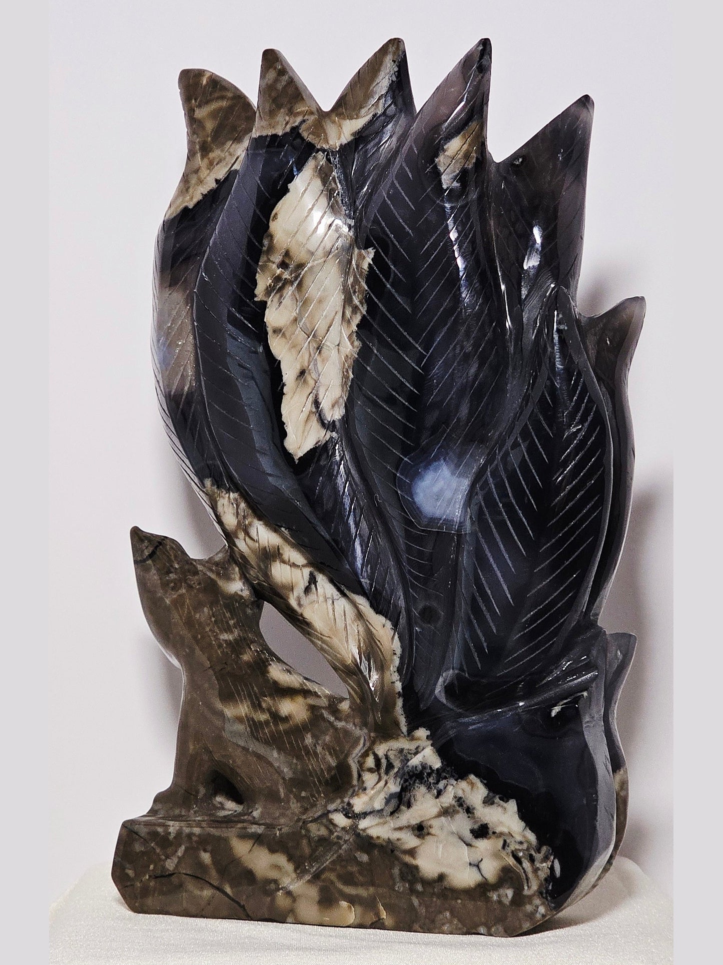 Volcano Agate with Druzy (UV Reactive) | 3.7 lbs | High-Quality